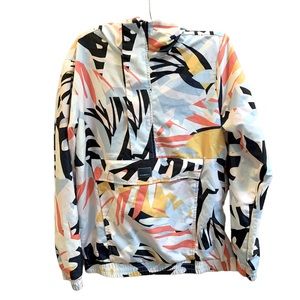 O’NEILL girls bold print windbreaker